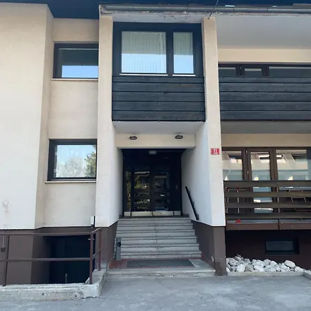Апартаменты Lovely With Free Parking